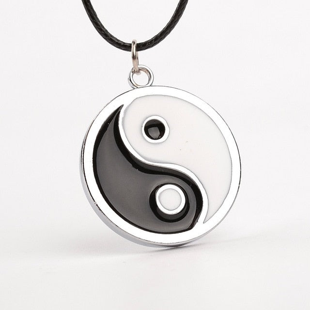 Naruto Collectors - 8 Style Necklaces - Realm of Wonders