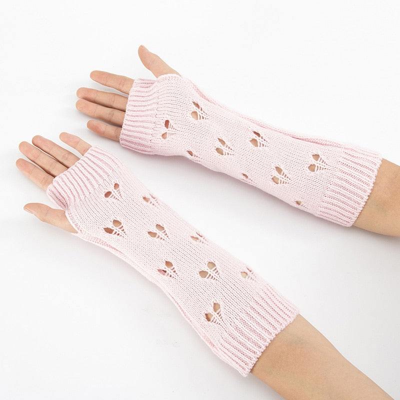 Cozy Charm: Women's Crochet Knitted Arm Gloves.