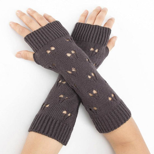 Cozy Charm: Women's Crochet Knitted Arm Gloves.