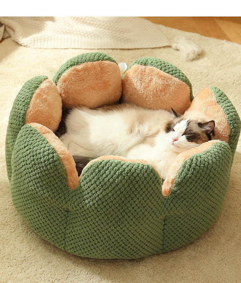 Cactus Petal Pet Nest Large Soft and Cozy bed for Cats or Dogs.