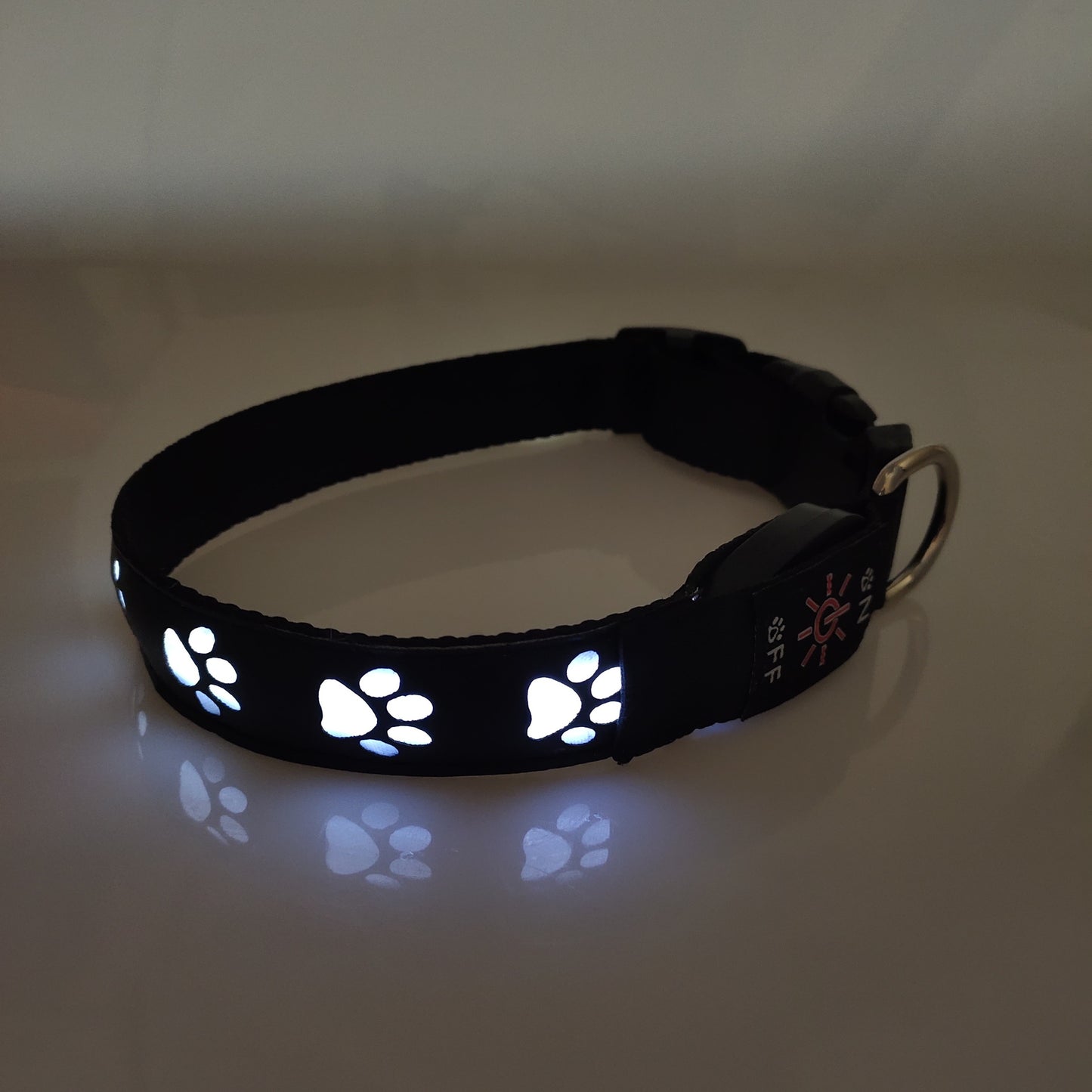 GlowGuard Pet Collar: LED Rechargeable Safety and Anti-Loss Light for Paws