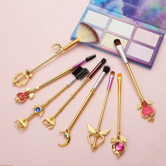 Lunar Beauty: Sailor Moon Inspired Anime Makeup Brushes Set.