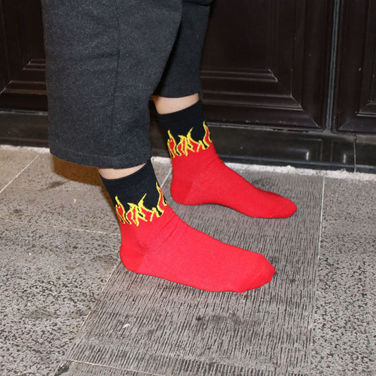 Contrast Flames Socks - Realm of Wonders