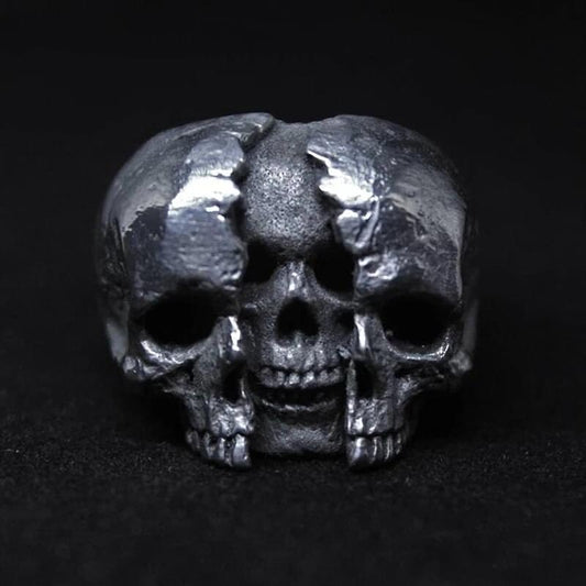 Men's Gothic Skull Ring.