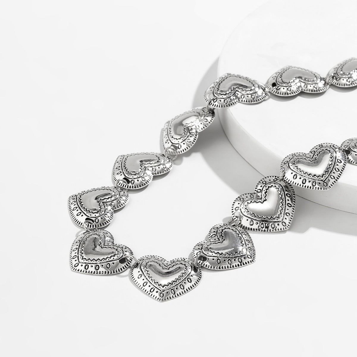 Retro Love Pattern Waist Chain for Women Heartfelt Adorn Stomach Chain Belly Chain