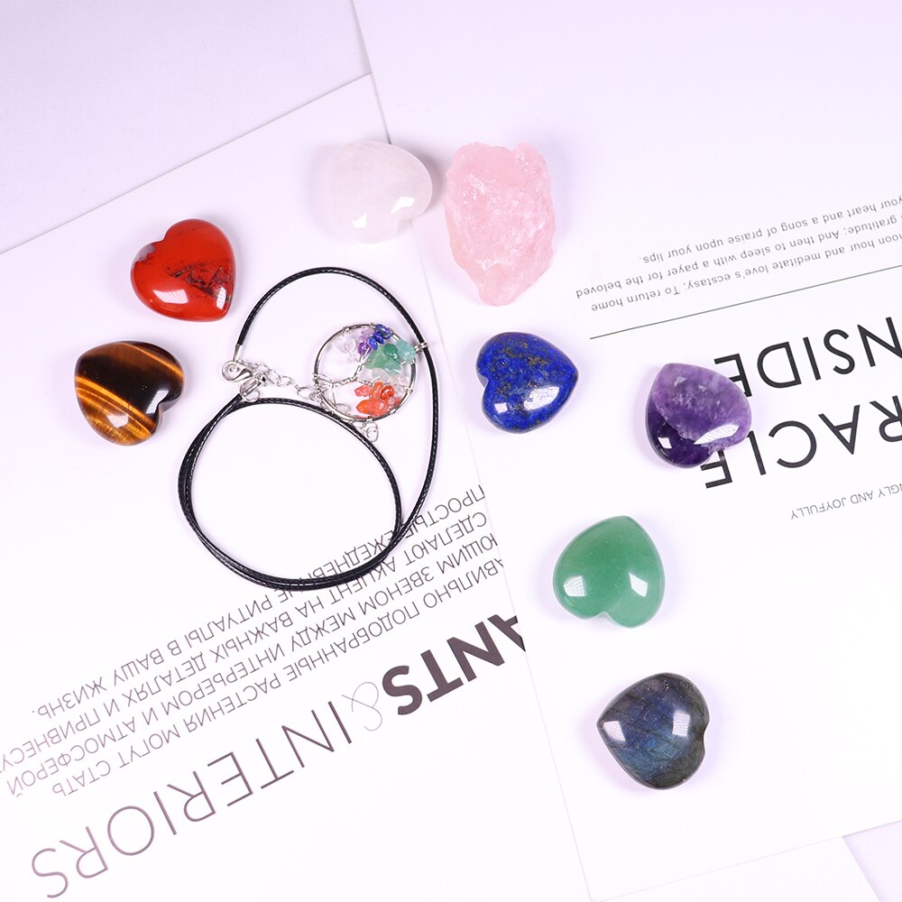 7 Crystal Hearts - Chakra Box