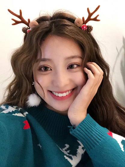 Reindeer Chic Hair Clip