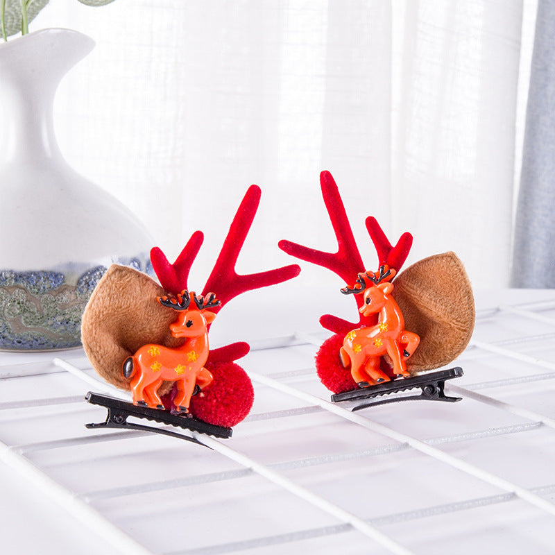 Reindeer Chic Hair Clip