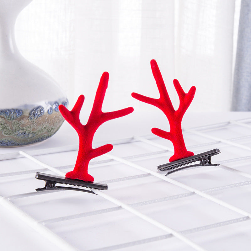 Reindeer Chic Hair Clip