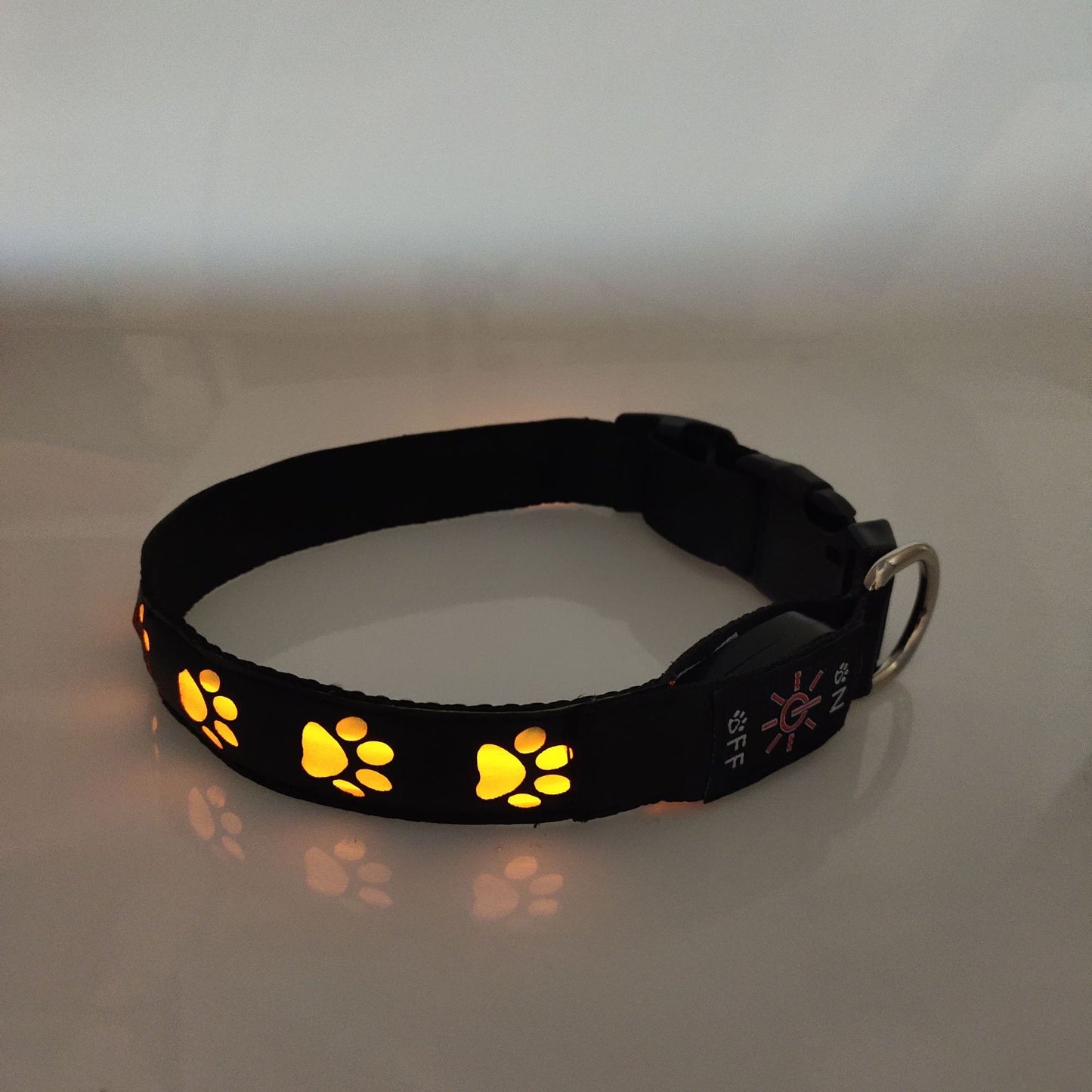 GlowGuard Pet Collar: LED Rechargeable Safety and Anti-Loss Light for Paws