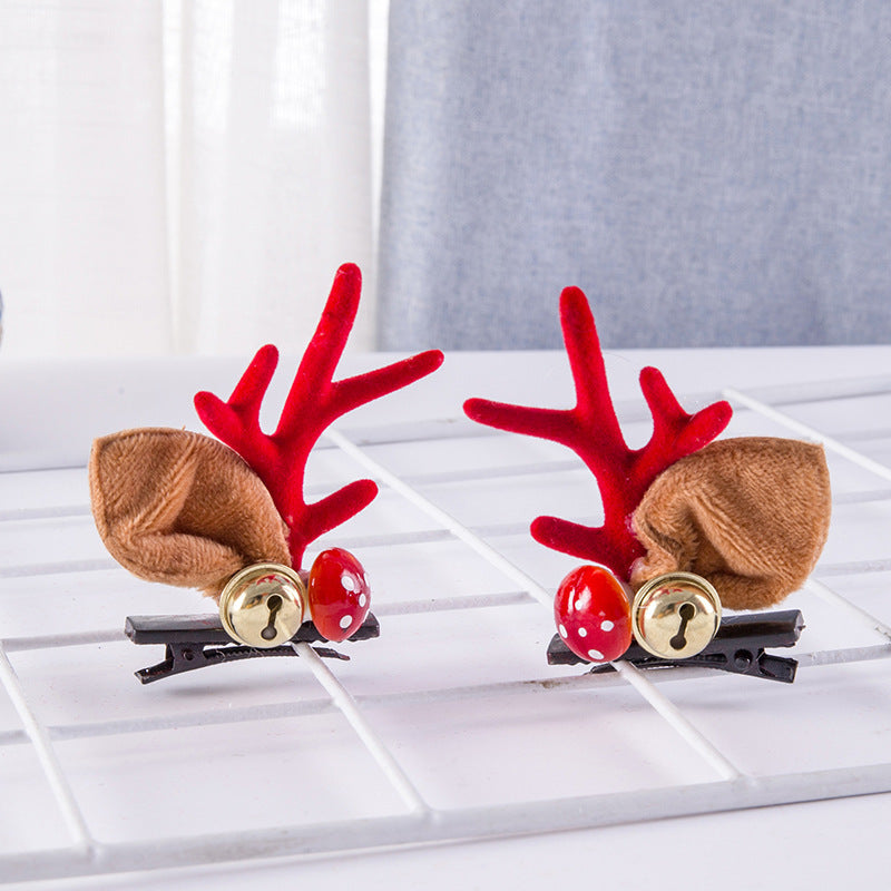 Reindeer Chic Hair Clip