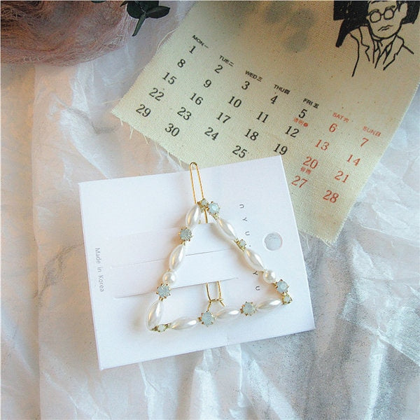 Pearly Shell Hair Barrettes