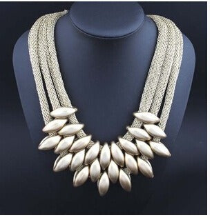 Ethereal Elegance: Multi-Layer Woven Clavicle Chain Necklace