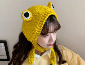 Ribbit Chic: Crochet Knitted Women's Frog Hood