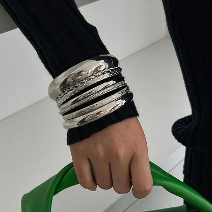 Vintage Punk Twist Texture Bangle Bracelet Set – Gold and Silver Tone Stackable Statement Cuffs