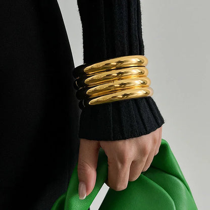 Vintage Punk Twist Texture Bangle Bracelet Set – Gold and Silver Tone Stackable Statement Cuffs