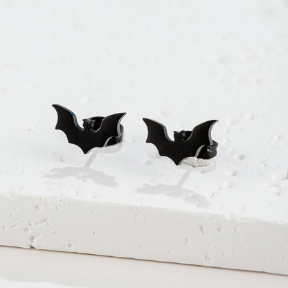 Gothic Vampire Bat Stainless Steel Tragus Stud Earring – Minimalist Halloween Piercing Jewelry for Women