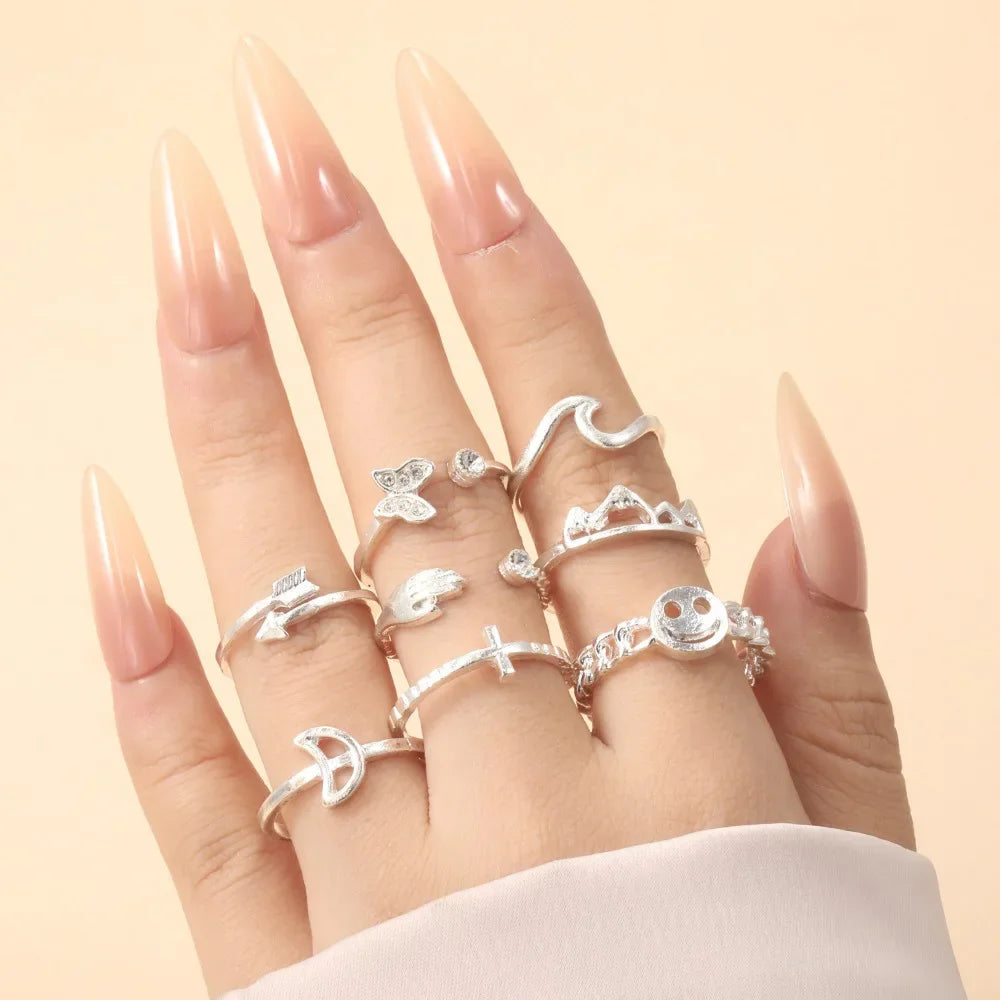 Gothic Red Crystal Heart Rings Set – 8pcs Irregular Y2K Butterfly Spider Aesthetic Jewelry for Women