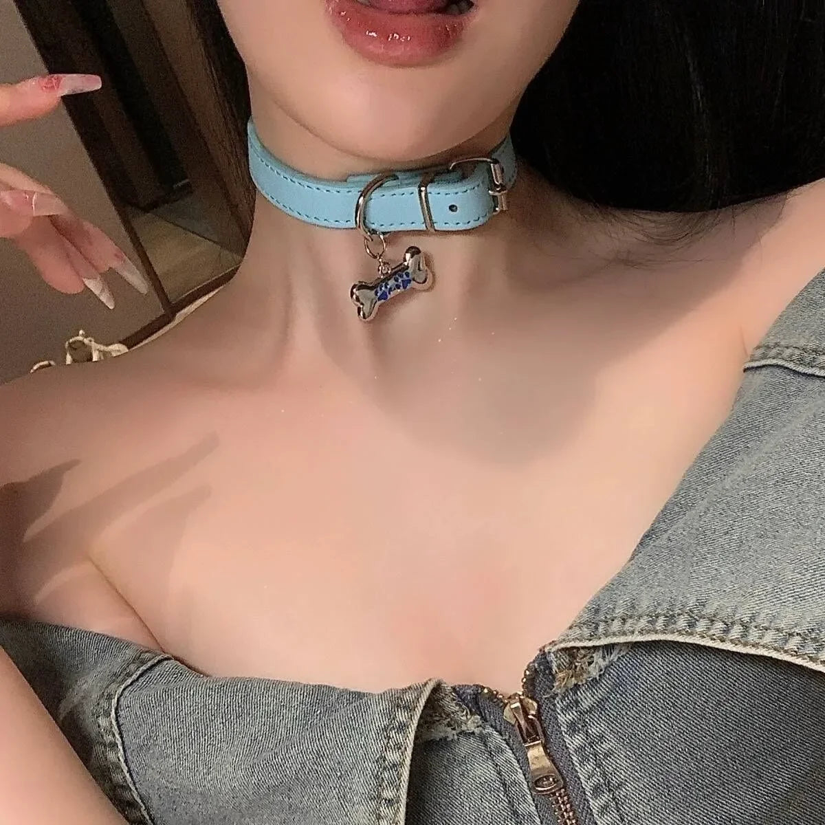 Y2K Punk Choker Necklace – PU Leather Collar with Dog Claw Bone Charms, Women’s Party Jewelry Gift
