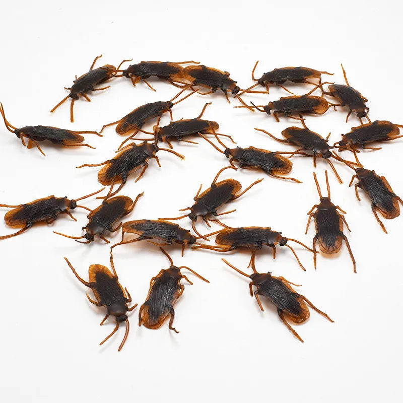 Halloween Plastic Cockroaches Prank Props - Rubber Bugs Joke Decoration Toy Gag Gift