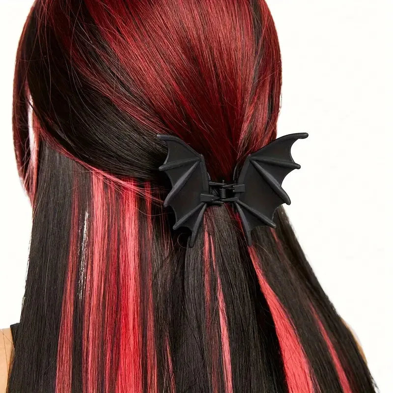 Gothic Bat Hair Clip – Matte Black Punk-Style Hairpin for Women