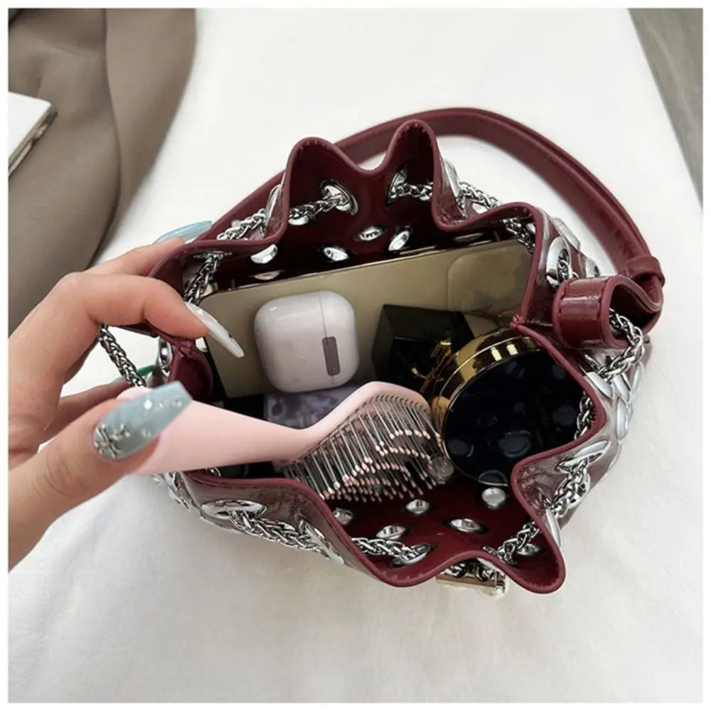 Punk Metal Stud Rivet Shoulder Bag – Y2K Gothic Chain Underarm Crossbody Handbag for Women