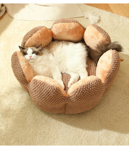 Warm Cactus Petal Nest Pet Bed